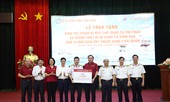Agribank trao tài trợ máy tập, dụng cụ thể thao và trang bị củng cố vườn rau cho 15 nhà gi