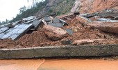 Công trình của Khu Kinh tế, CN TT-Huế sạt lở tại đúng điểm 'chống sạt lở' vừa hoàn thành