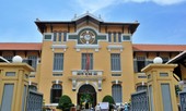 Nhiều học sinh, giáo viên TPHCM nghỉ học do có trường hợp tiếp xúc ca mắc COVID-19