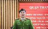 Vụ bé gái rơi từ tầng 12: 'Cháu bé trèo ra lan can lúc bố mẹ tiễn khách về'