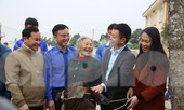 Tập đoàn Phúc Sơn, Báo Tiền Phong trao bò giống hỗ trợ bà con vùng lũ Hà Tĩnh