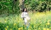 Ngắm tà áo dài thướt tha bên sắc vàng hoa cải nơi độ cao 1500m