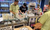 Thuốc lá điện tử tràn lan trên mạng: Thiếu chế tài xử lý?