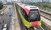 Clip tàu Nhổn - ga Hà Nội lăn bánh từ depot vào ga