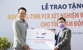 Hội Doanh nhân trẻ Việt Nam tặng máy xét nghiệm virus SAR-COV-2 với 96 mẫu cùng lúc