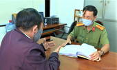Mở văn phòng ‘cò’ xuất khẩu lao động, giả mạo văn bản Chính phủ