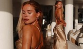 Mỹ nhân áo tắm Kimberley Garner lưng trần quyến rũ và võng eo tuyệt đẹp