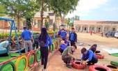 Đoàn thanh niên tạo khu vui chơi, lắp bể bơi di động 'xóa' nỗi ám ảnh đuối nước