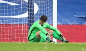 Thủ môn đắt nhất lịch sử mắc lỗi, HLV Chelsea vẫn bênh vực