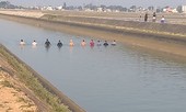 Vụ đuối nước thương tâm trên sông Ðào: Nên bổ sung 'phao cứu sinh'