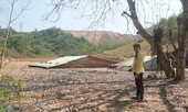 Bạt núi lấy mặt bằng xây nhà máy, nhà dân bị vùi lấp: Vòng vo xin chỉ đạo