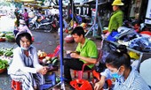 Sửa giầy đi Tết