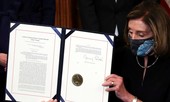 Tổng thống Trump 'đi vào lịch sử'