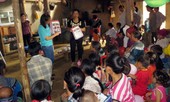 Người giúp 'chuyện khó nói' cho trẻ gái vùng cao