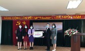 PNJ trao 1 tỷ đồng hổ trợ phụ nữ khó khăn do dịch COVID-19