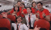 Ngày 8/3: Bay cùng những nữ phi công xinh đẹp