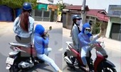 ‘Cô gái’ đi xe máy diễn xiếc trên đường bị công an triệu tập