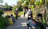 Phát hiện thi thể người đàn ông trương phình dưới kênh, hai tay bị quấn vải