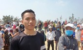 Chàng trai 20 tuổi quên mình lao ra biển cứu sống 3 học sinh đuối nước