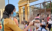 Gần 1,7 triệu học sinh TPHCM chính thức quay lại trường học