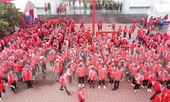 Sinh viên Đại học Bách khoa trước giờ khai hội Chủ nhật Đỏ