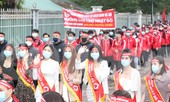Sôi nổi diễu hành hưởng ứng ngày hội Chủ nhật Đỏ lần thứ XIII