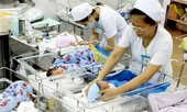 Phụ nữ sinh đủ hai con trước 35 tuổi ở 21 tỉnh, thành sẽ được thưởng