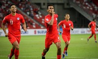 Thắng dễ, Singapore nối gót Thái Lan vào bán kết AFF Cup