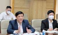 Bộ trưởng Bộ Y tế Nguyễn Thanh Long làm việc với đại diện WHO và CDC Hoa Kì