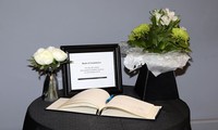 Sổ tang tưởng niệm 39 nạn nhân được mở tại Anh