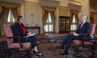 Thủ tướng Singapore Lý Hiển Long trong cuộc trả lời phỏng vấn BBC. (Ảnh: BBC)