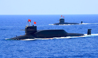 Tàu ngầm Kiểu 094A lớp Jin của Trung Quốc trên Biển Đông hồi tháng 4/2018. (Ảnh: Reuters)
