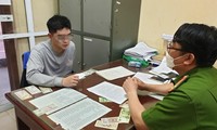 Bắt đối tượng mang xăng cướp ngân hàng ở Thái Nguyên
