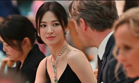 Giải mã sức hút phong cách của Song Hye Kyo, dù 41 tuổi vẫn là &quot;tường thành nhan sắc&quot;