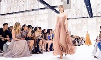 Người giàu không ít, nhưng vì sao chỉ có khoảng 4000 phụ nữ được sở hữu đồ Haute Couture?