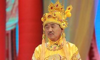 Nghệ sĩ Quốc Khánh trong vai Ngọc Hoàng. 