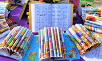 Giáo viên Đắk Lắk tố chọn sách giáo khoa bị ‘làm luật’, 'bình mới rượu cũ'