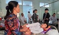 Học sinh lớp 6 bị tát đang điều trị tại bệnh viện. Ảnh: Infonet