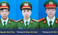 Chủ tịch Hà Nội truy tặng bằng khen cho 3 chiến sỹ hy sinh khi chữa cháy