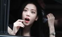 Jisoo (BlackPink) vượt Kylie Jenner 