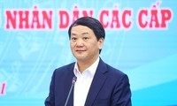 Phó Chủ tịch Uỷ ban T.Ư MTTQ Việt Nam Hầu A Lềnh