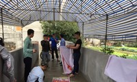 Gia đình trung vệ Bùi Tiến Dũng dựng rạp cổ vũ U23 Việt Nam