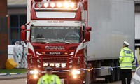 Lấy mẫu ADN để xác định nạn nhân vụ 39 người chết trong container ở Anh