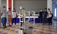 ĐH Bách Khoa - ĐH Đà Nẵng chế Robot phục vụ khu cách ly Covid-19