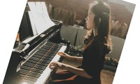 Nữ sinh HV Ngoại giao học cùng lúc chuyên ngành Piano trường CĐ Nghệ thuật Hà Nội