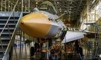 Nga đang phát triển phiên bản &apos;rút gọn&apos; tiêm kích Su-57