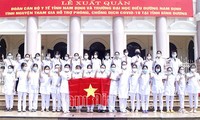 113 cán bộ, giảng viên, sinh viên, đại diện cho ngành Y tế tỉnh Nam Định lên đường tham gia hỗ trợ phòng, chống dịch COVID-19 tại tỉnh Bình Dương.