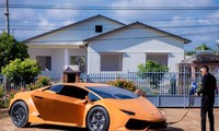 Nhóm thanh niên 'biến hình' xế cổ thành siêu xe Lamborghini