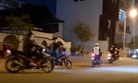 Chặn đường tổ chức đua xe giữa đêm, nhóm thanh niên bị công an vây bắt