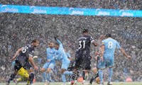 Man City vs West Ham 2-1: Man xanh vượt trội trong cuộc chiến dưới mưa tuyết